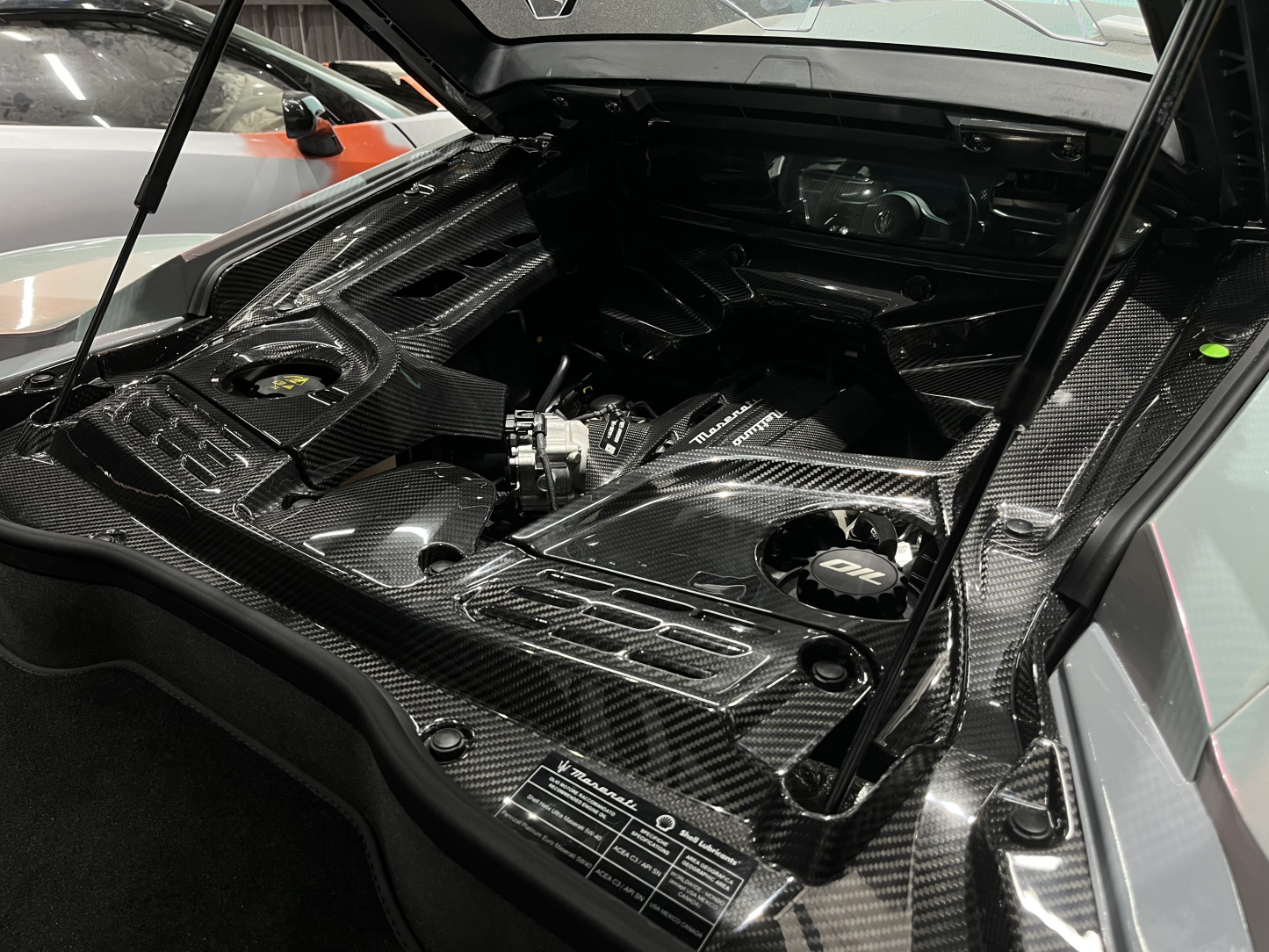 Maserati MC20 2020-2025 Engine Bay Dry Carbon Fiber OEM Series Bodykit
