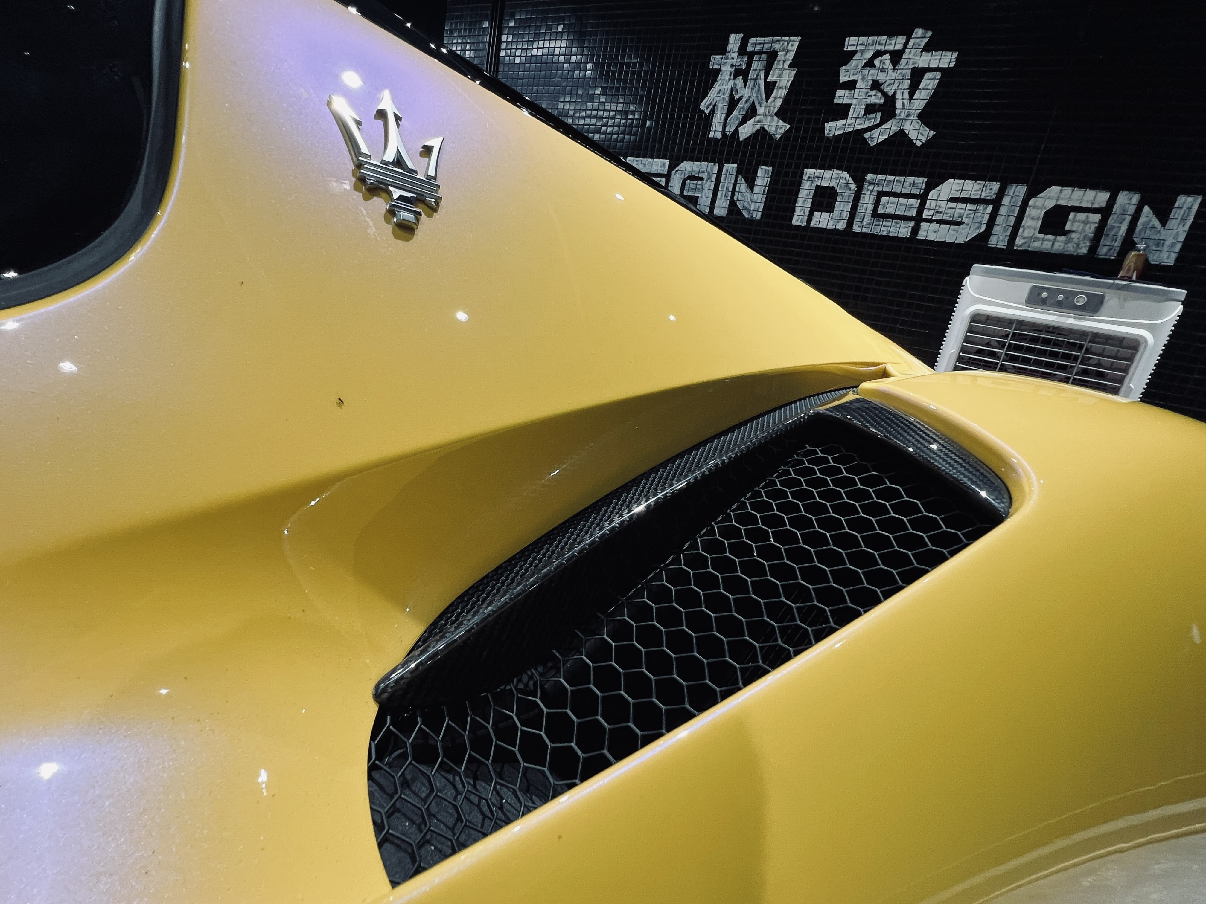 Maserati MC20 2020-2025 Rear Vents Dry Carbon Fiber OEM Series Bodykit