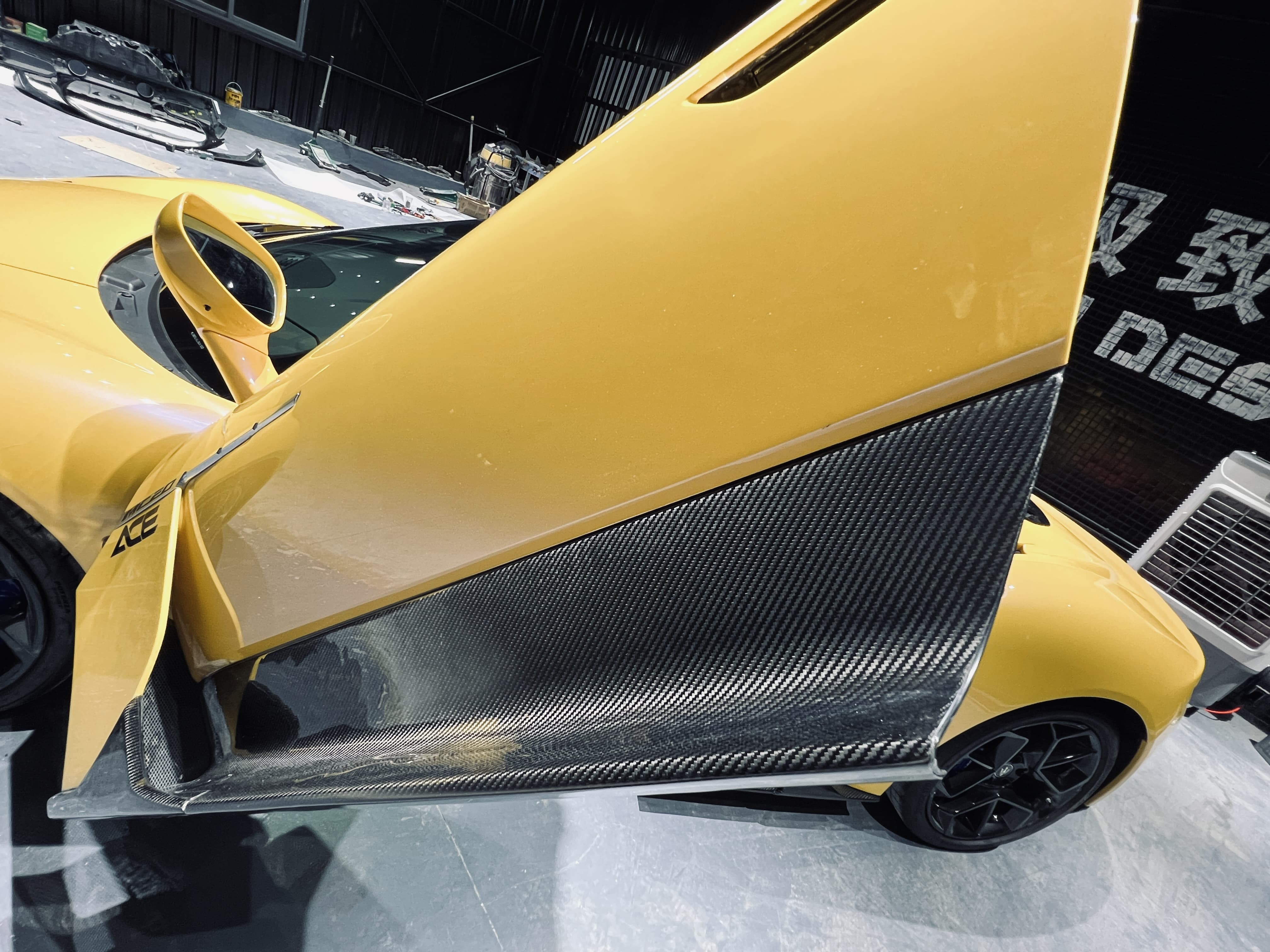Maserati MC20 2020-2025 Side Skirts Dry Carbon Fiber OEM Series Bodykit