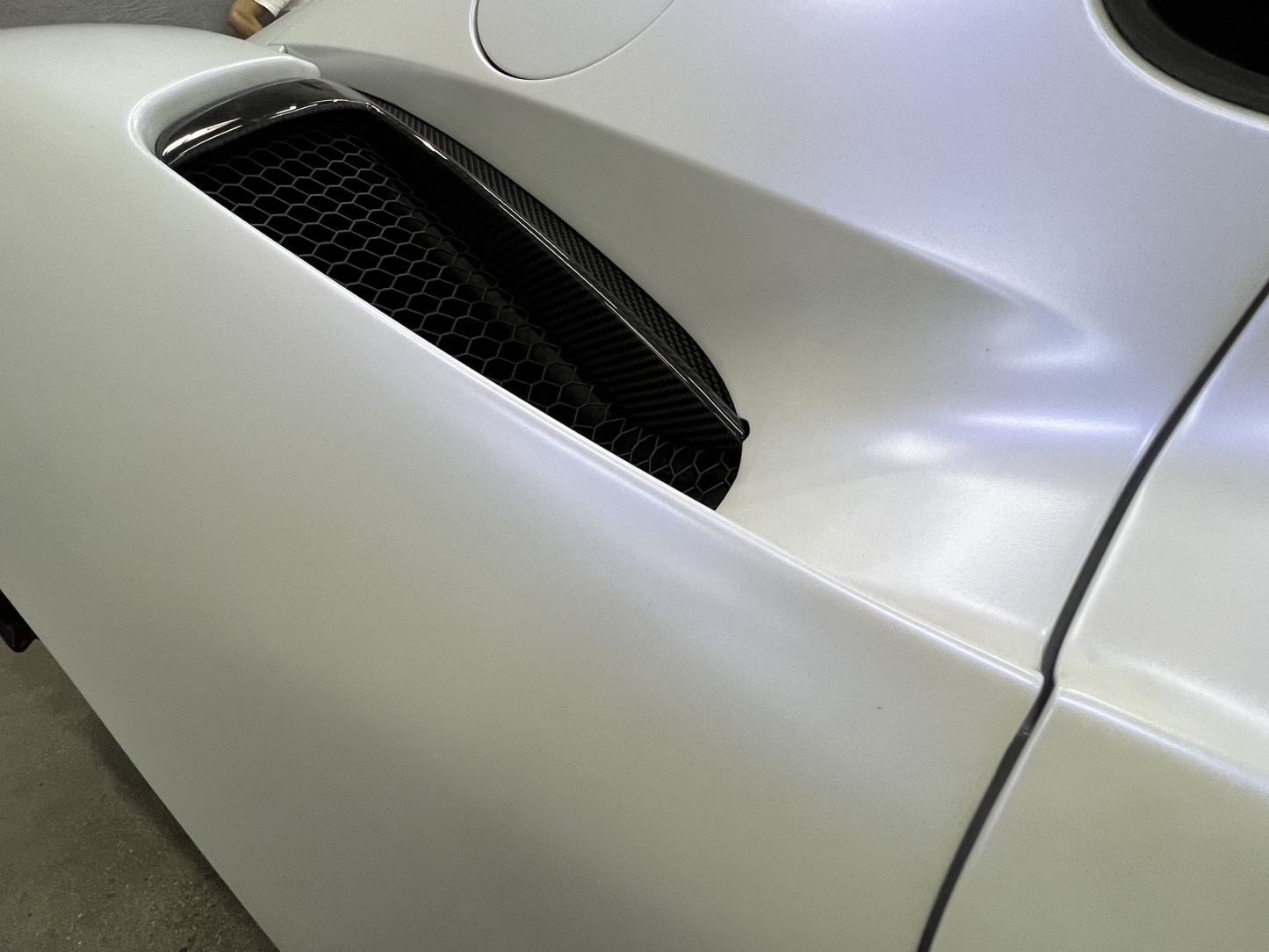 Maserati MC20 2020-2025 Dry Carbon Fiber Rear Vents Trims SD Series Bodykit