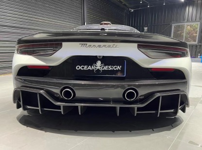 Maserati MC20 2020-2025 Dry Carbon Fiber Rear Diffuser SD Series Bodykit