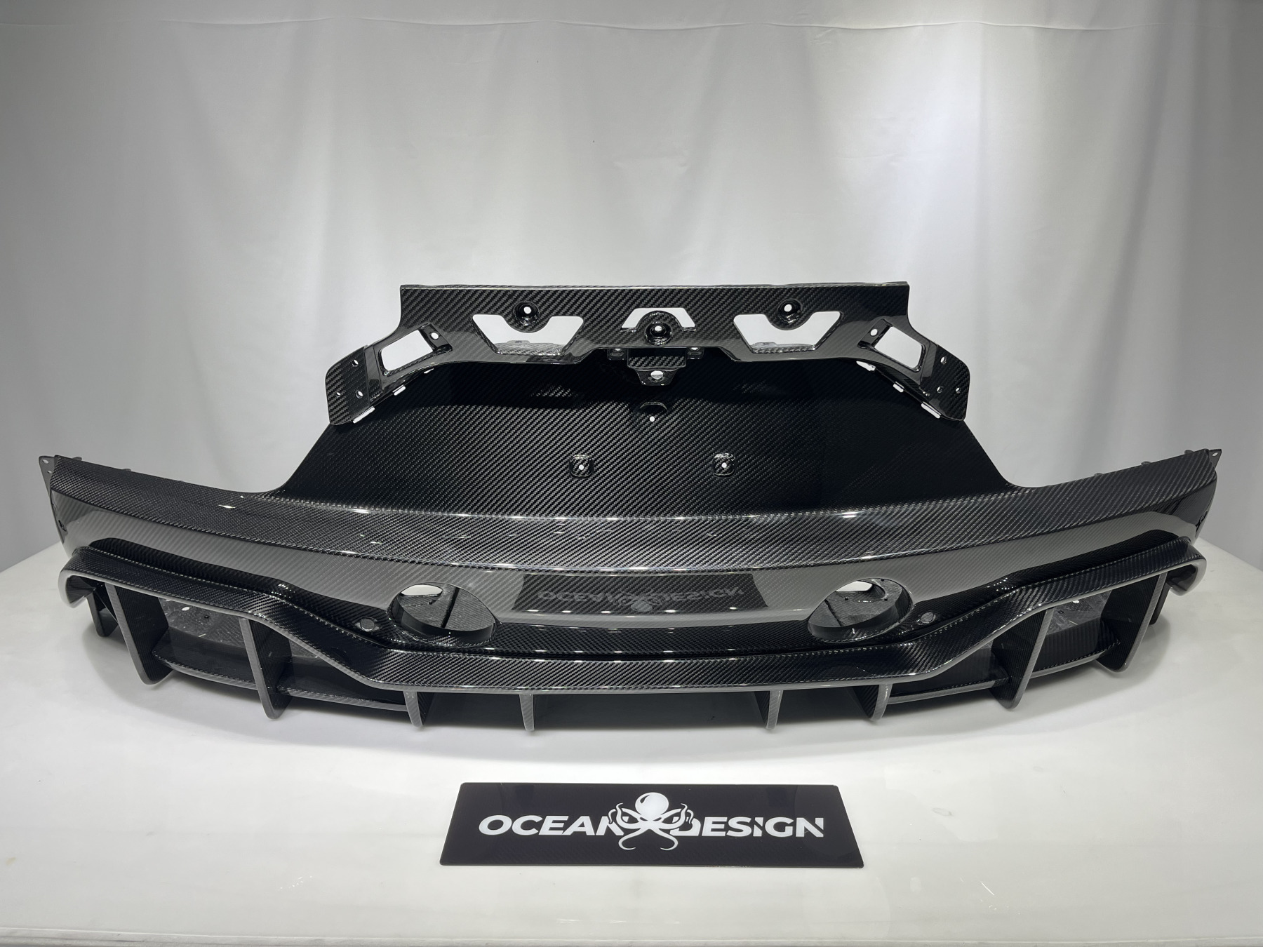 Maserati MC20 2020-2025 Dry Carbon Fiber Rear Diffuser SD Series Bodykit