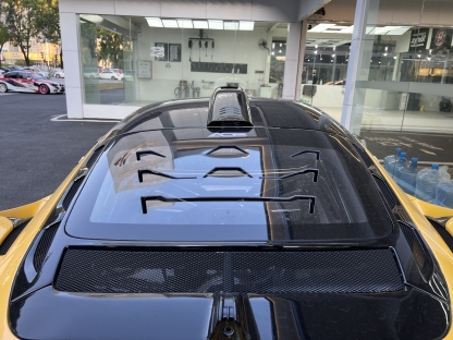 Maserati MC20 2020-2025 Dry Carbon Fiber Roof Scoop SD Series Bodykit
