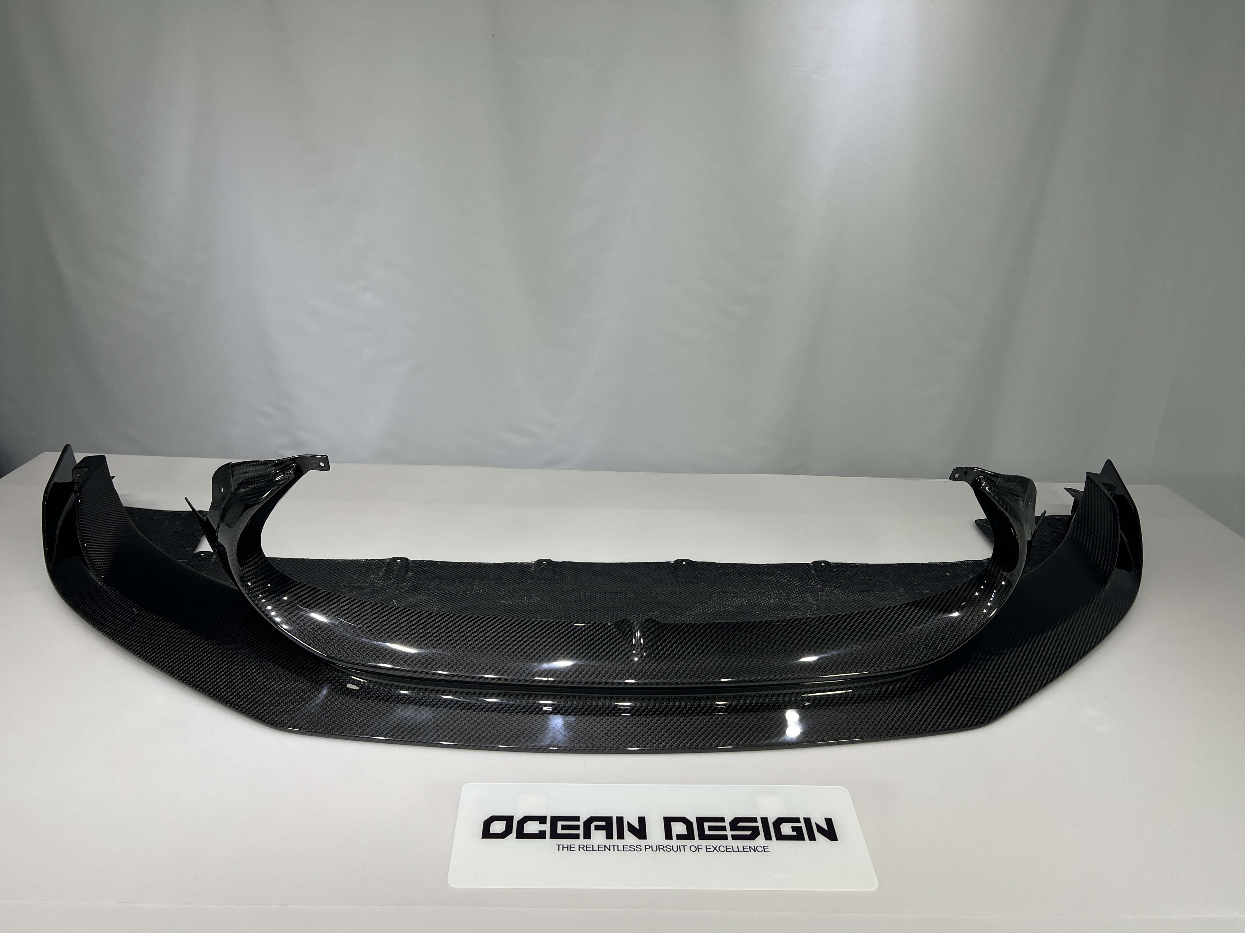 Maserati MC20 2020-2025 Dry Carbon Fiber Splitter Front Lip SD Series Bodykit