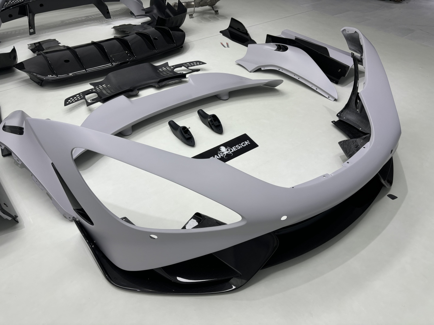 2017-2022 McLaren 720S Coupe & Spider Convert 765LT Upgrade Full Body Kit-Dry Carbon Fiber