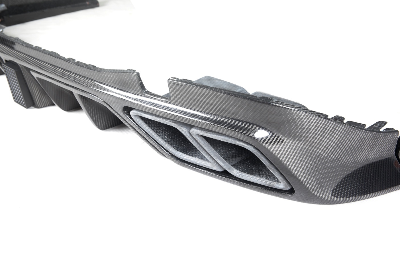 2021-UP Mercedes-Benz S-Class W223 4Matic Sedan MSY Rear Diffuser with LED Light And Exhaust tips Dry Carbon