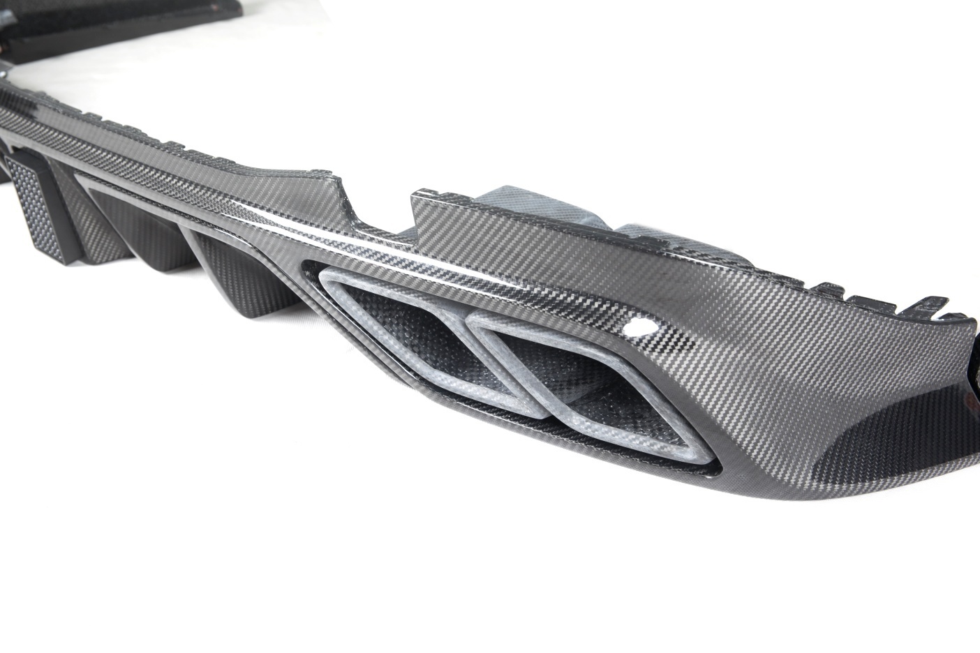 2021-UP Mercedes-Benz S-Class W223 4Matic Sedan MSY Rear Diffuser with LED Light And Exhaust tips Dry Carbon