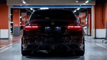 2021-UP Mercedes-Benz S-Class W223 4Matic Sedan MSY Rear Diffuser with LED Light And Exhaust tips Dry Carbon