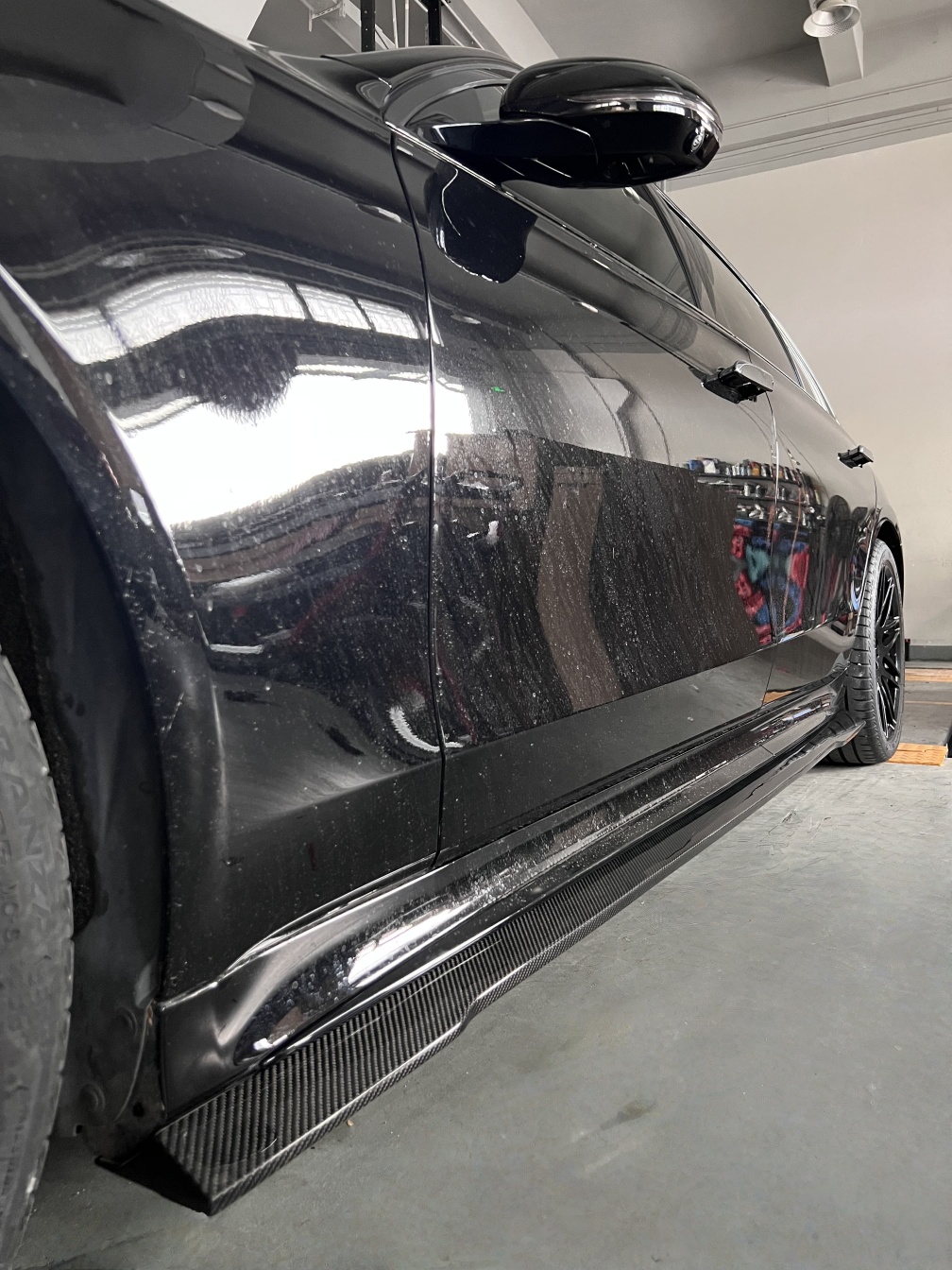 2021-UP Mercedes-Benz S-Class W223 4Matic Sedan (Long Model) MSY Side Skirts Dry Carbon 