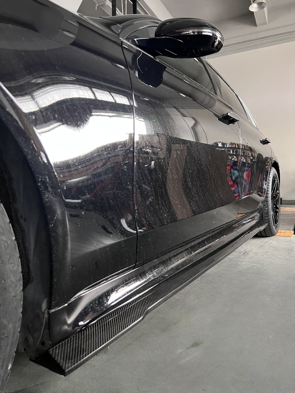 2021-UP Mercedes-Benz S-Class W223 4Matic Sedan (Long Model) MSY Side Skirts Dry Carbon 
