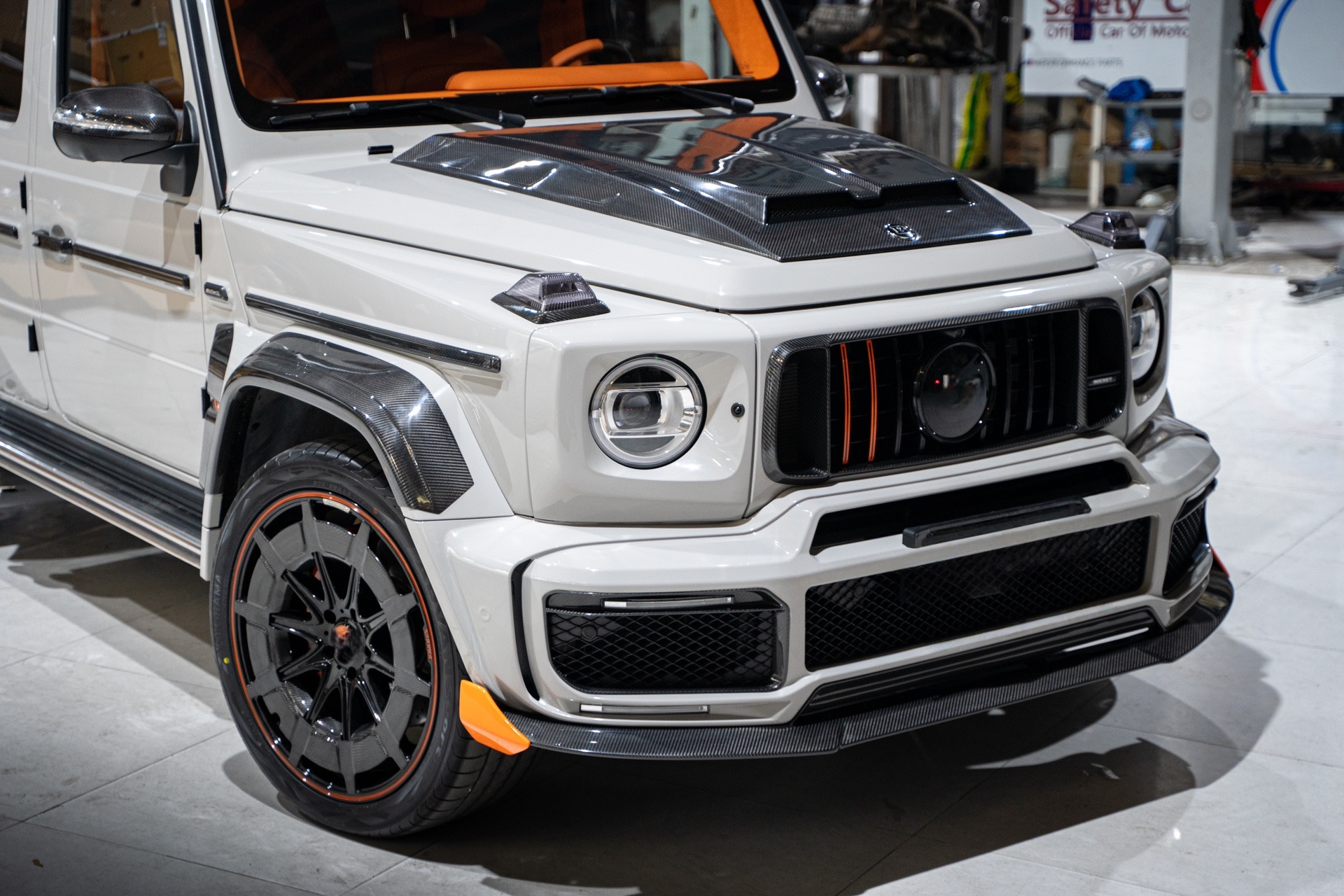 2018-2024 Mercedes-Benz W464 G-Class G350/G500/G63 Upgrade to G900 Front Grille | Dry Carbon Fiber