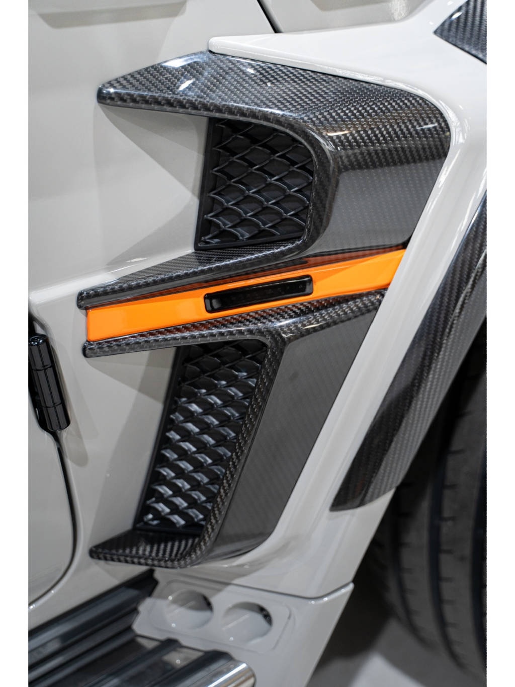 2018-2024 Mercedes-Benz W464 G-Class G350/G500/G63 Upgrade to G900 Front Fender Extensions | Dry Carbon