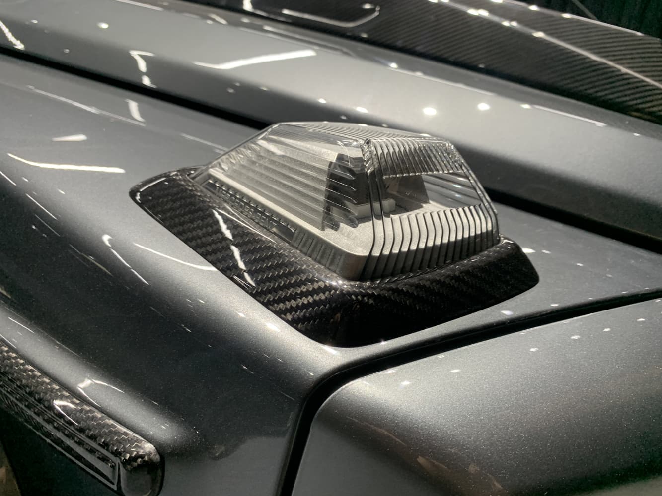 2018-2024 Mercedes-Benz W464 G900 Style Dry Carbon Front Turn Signal Frame G350 G500 G63