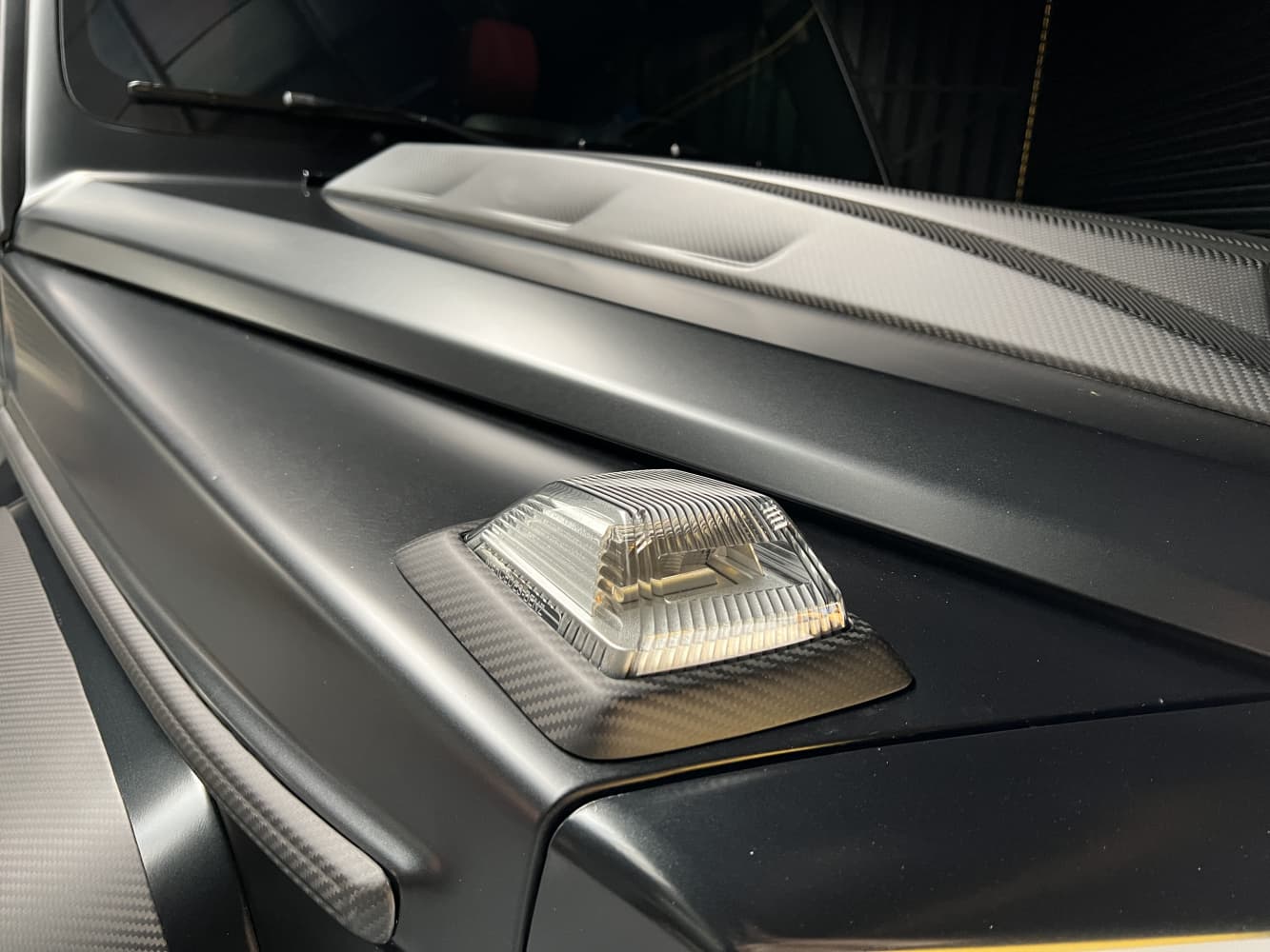 2018-2024 Mercedes-Benz W464 G900 Style Dry Carbon Front Turn Signal Frame G350 G500 G63