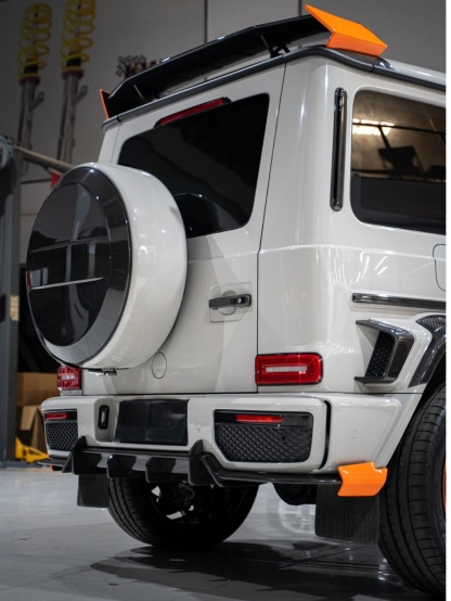 2018-2024 Mercedes-Benz W464 G-Class G350/G500/G63 Upgrade to G900 Rear Diffuser with Corner Trims in Dry Carbon