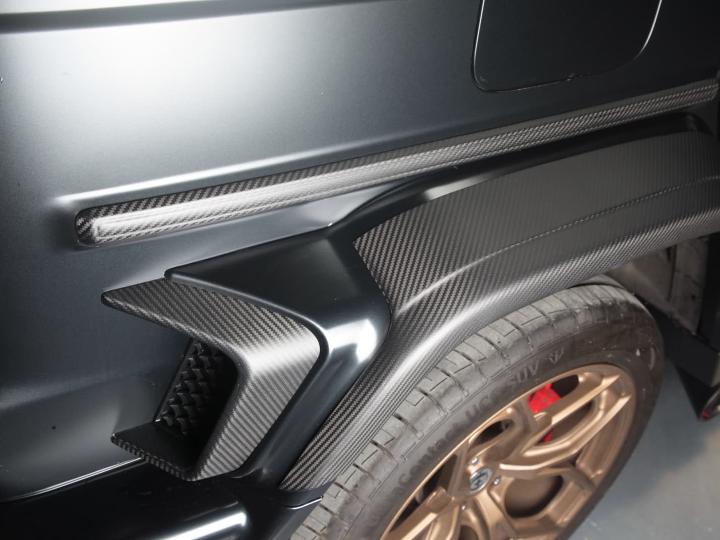2018-2024 Mercedes-Benz W464 G-Class G350/G500/G63 Upgrade to G900 Rear Fender Extensions | Dry Carbon