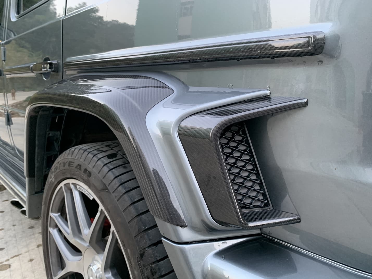 2018-2024 Mercedes-Benz W464 G-Class G350/G500/G63 Upgrade to G900 Rear Fender Extensions | Dry Carbon