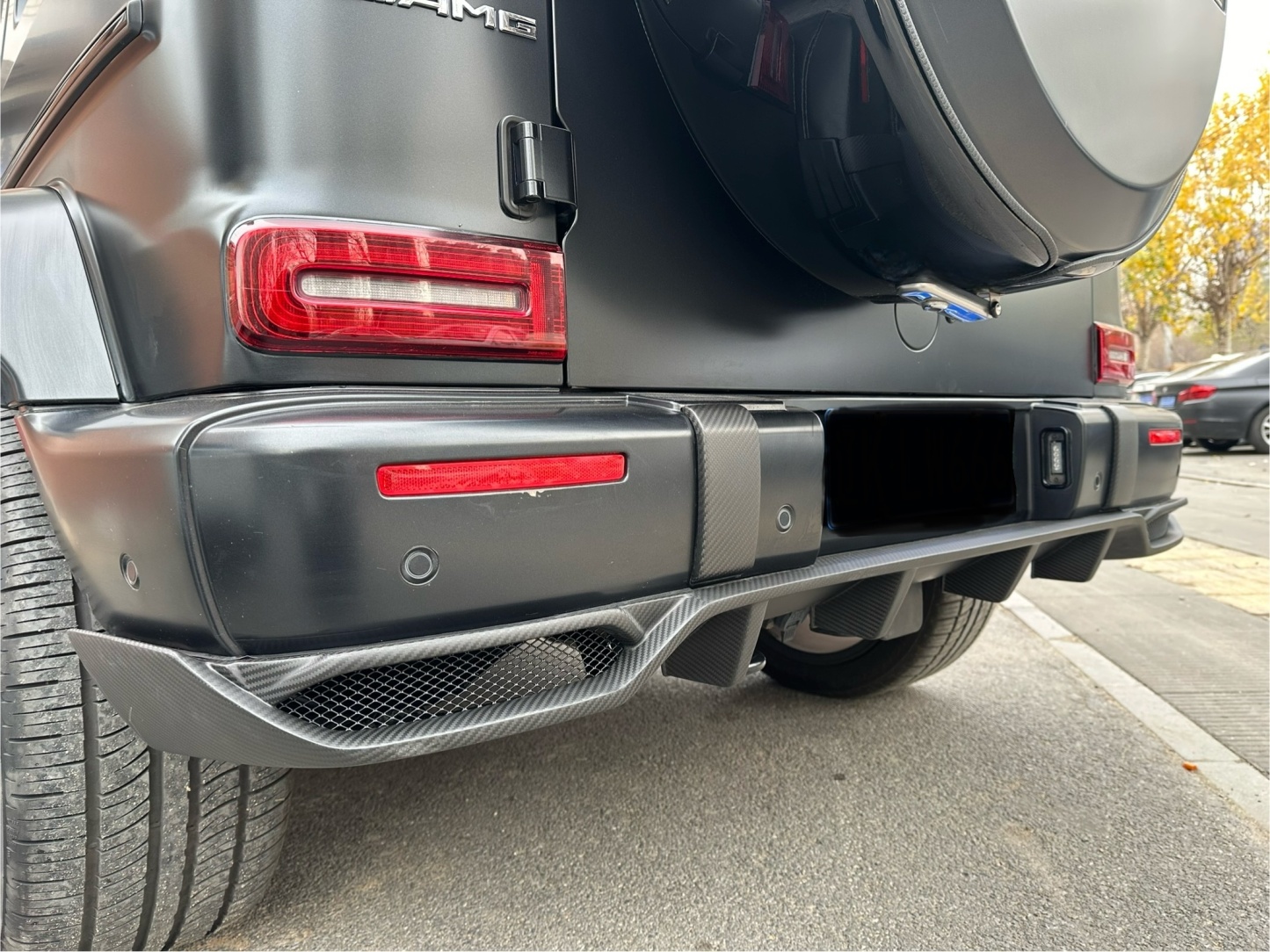 2019-UP Mercedes-Benz G Class W464 G63 TC Style Rear Bumper Trim – Dry Carbon Fiber