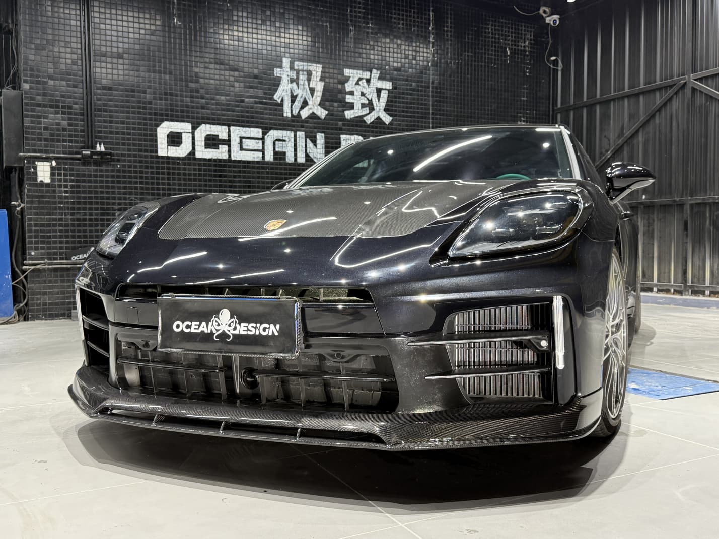 Porsche 2024 Panamera 976 Lower Front Grille Dry Carbon Fiber Ocean Design Style Bodykit