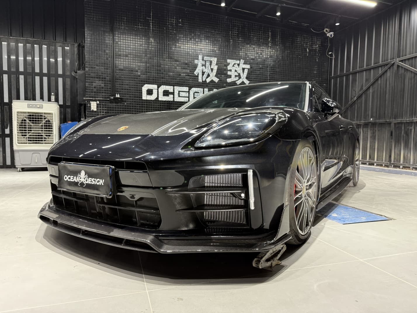 Porsche 2024 Panamera 976 Lower Front Grille Dry Carbon Fiber Ocean Design Style Bodykit