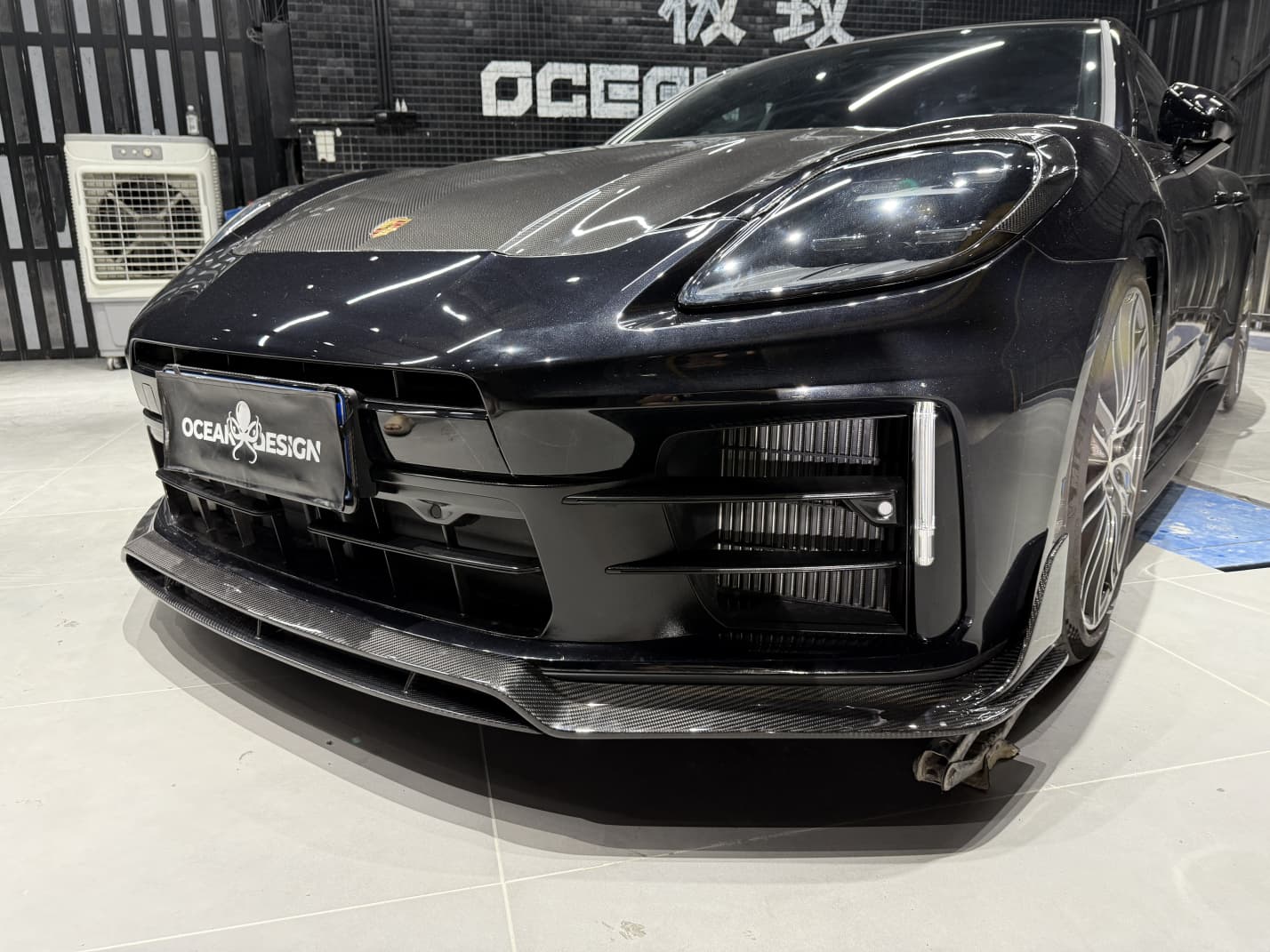 Porsche 2024 Panamera 976 Lower Front Grille Dry Carbon Fiber Ocean Design Style Bodykit