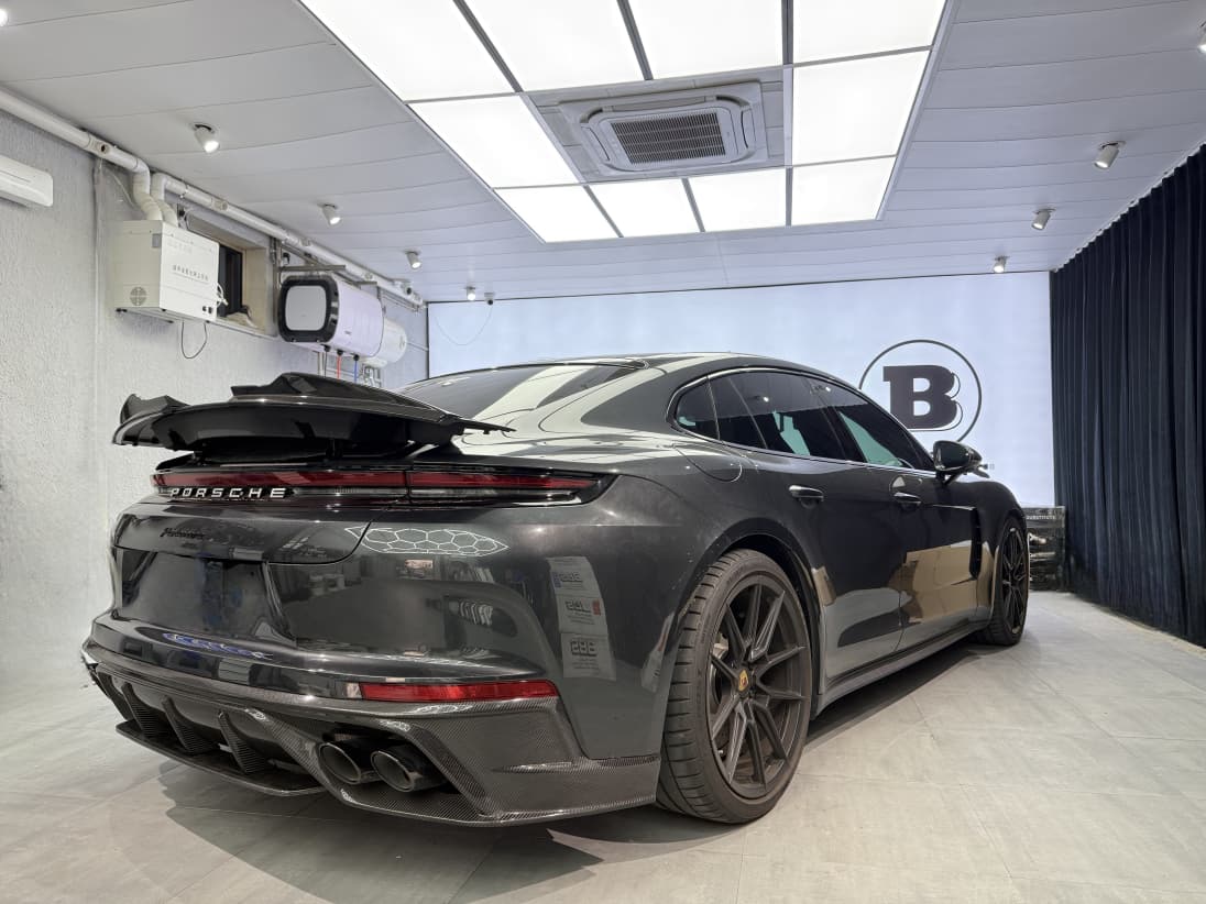 Porsche 2024 Panamera 976 Rear Diffuser Type 2 Dry Carbon Fiber Ocean Design Style Bodykit