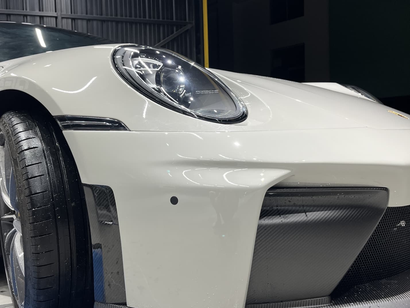 Porsche 992.1/992.2 Front Bumper – Upgrade to 992.2 GT3 Style Dry Carbon Fiber