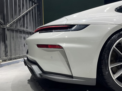 Porsche 992.1/992.2 Front Bumper – Upgrade to 992.2 GT3 Style Dry Carbon Fiber