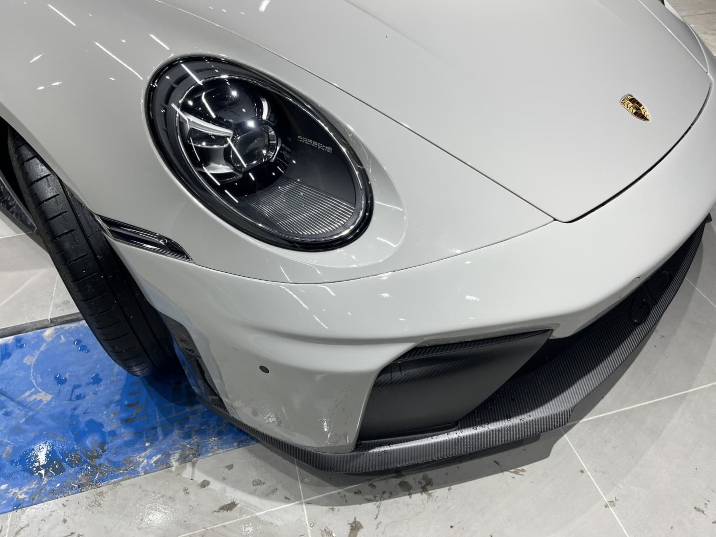Porsche 992.1/992.2 Front Bumper – Upgrade to 992.2 GT3 Style Dry Carbon Fiber
