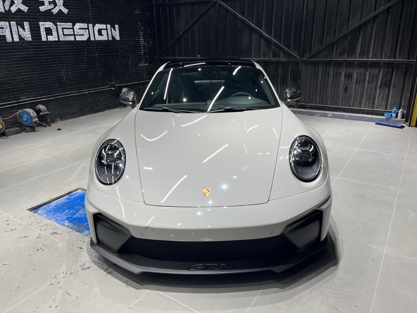 Porsche 992.1/992.2 Front Bumper – Upgrade to 992.2 GT3 Style Dry Carbon Fiber