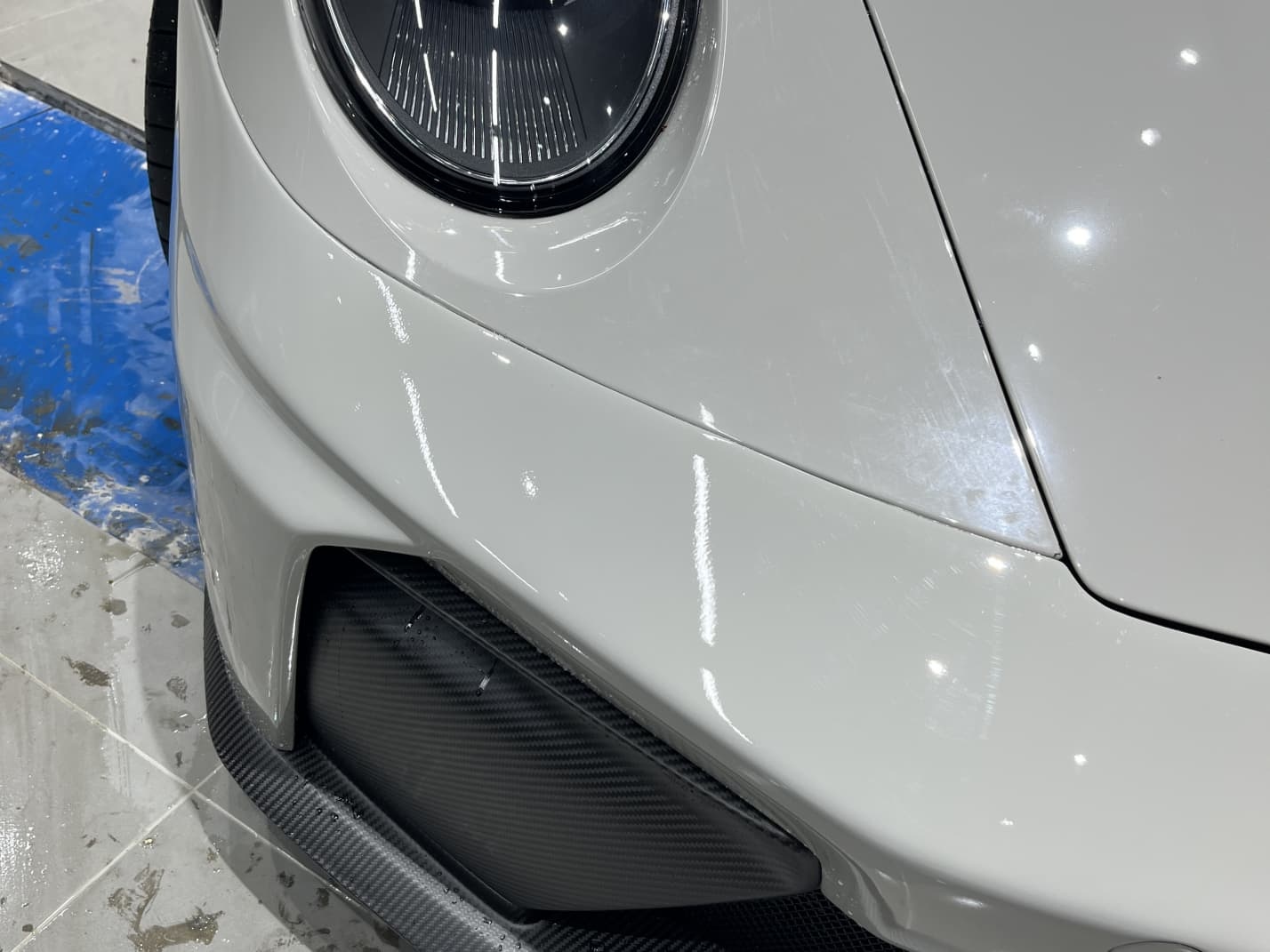 Porsche 992.1/992.2 Front Bumper – Upgrade to 992.2 GT3 Style Dry Carbon Fiber