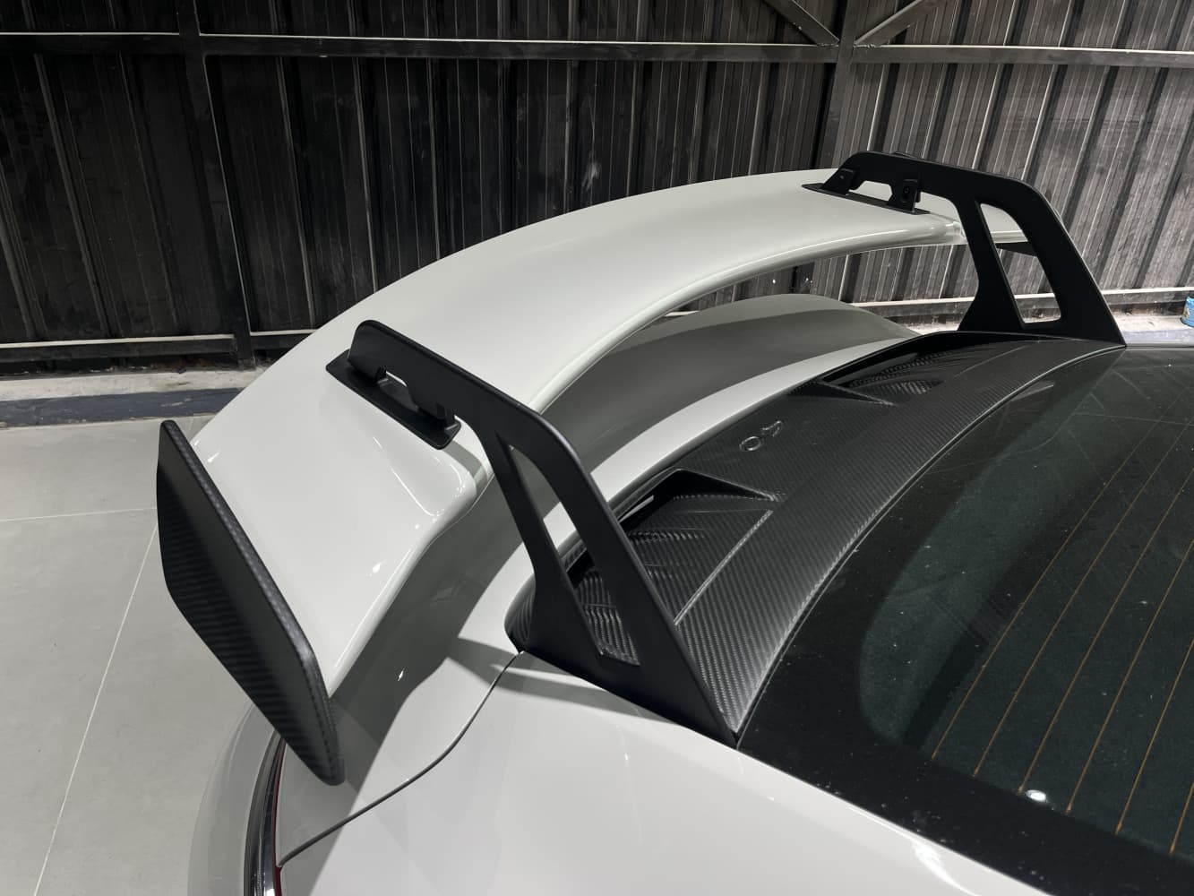 Porsche 992.1/992.2 Rear Spoiler Set – Upgrade to 992.2 GT3 Style Dry Carbon Fiber