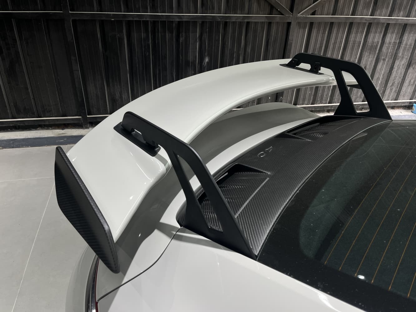 Porsche 992.1/992.2 Rear Spoiler Set – Upgrade to 992.2 GT3 Style Dry Carbon Fiber
