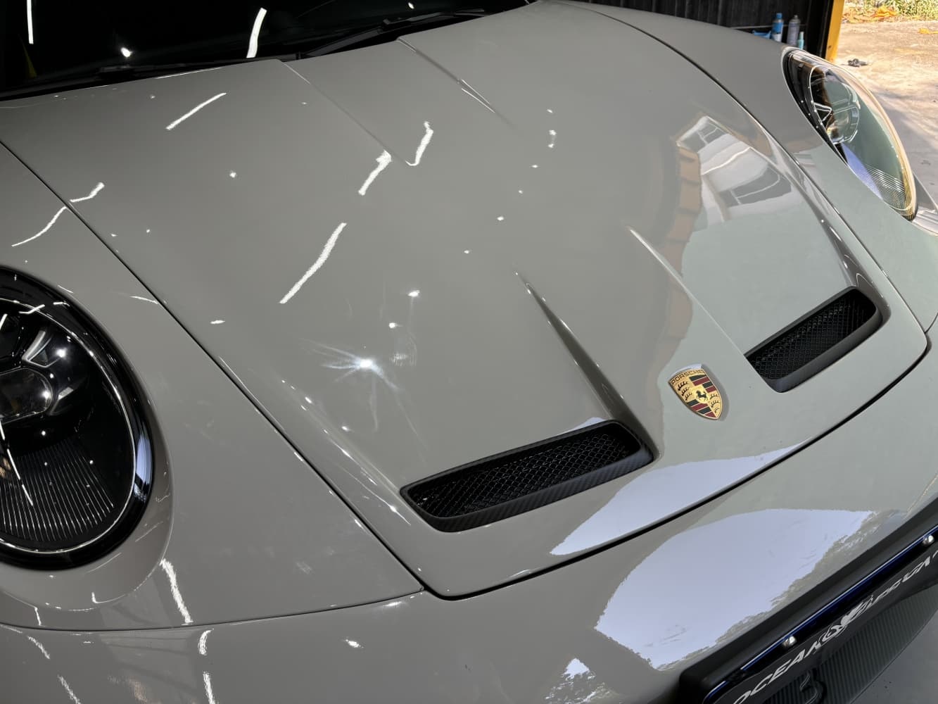 Porsche 992.1/992.2 Hood Bonnet – Upgrade to 992.2 GT3 Style Dry Carbon Fiber