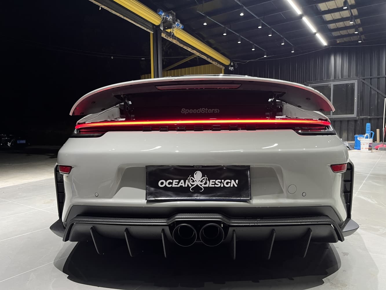 Porsche 992.1/992.2 Rear Bumper Set – Upgrade to 992.2 GT3 Style Dry Carbon Fiber