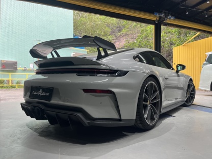Porsche 992.1/992.2 Rear Bumper Set – Upgrade to 992.2 GT3 Style Dry Carbon Fiber