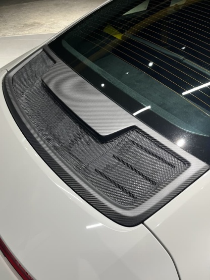 Porsche 992.1/992.2 Wagon Hood – Upgrade to 992.2 GT3 Style Dry Carbon Fiber