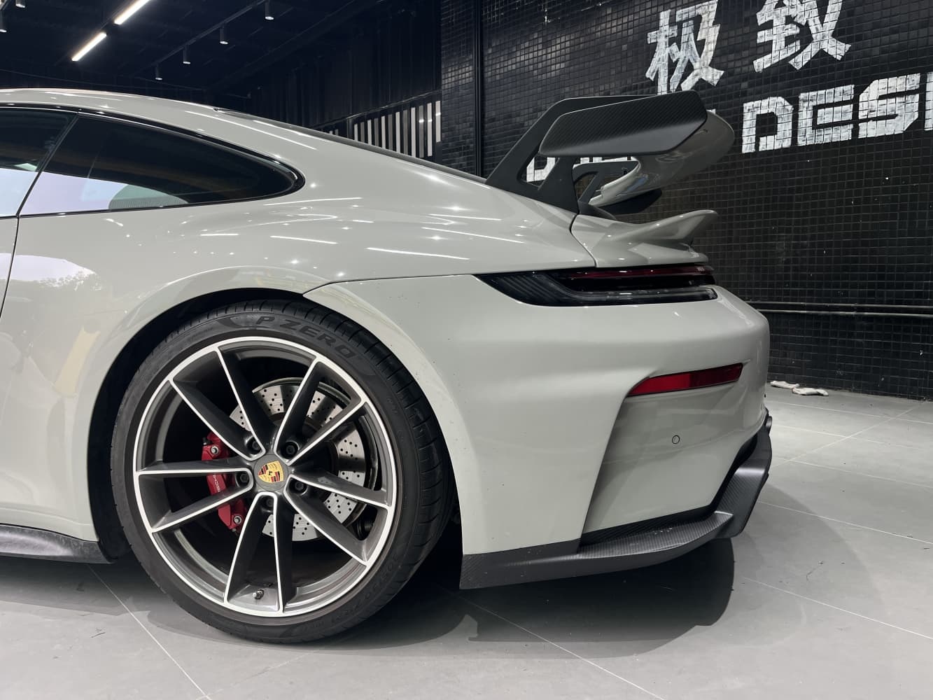Porsche 992.1/992.2 Rear Spoiler Set – Upgrade to 992.2 GT3 Style Dry Carbon Fiber