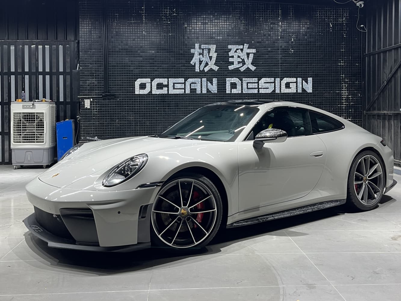Porsche 992.1/992.2 Side Skirts – Upgrade to 992.2 GT3 Style Dry Carbon Fiber