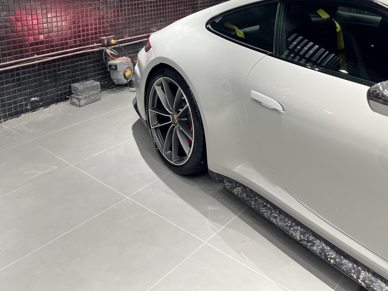 Porsche 992.1/992.2 Side Skirts – Upgrade to 992.2 GT3 Style Dry Carbon Fiber