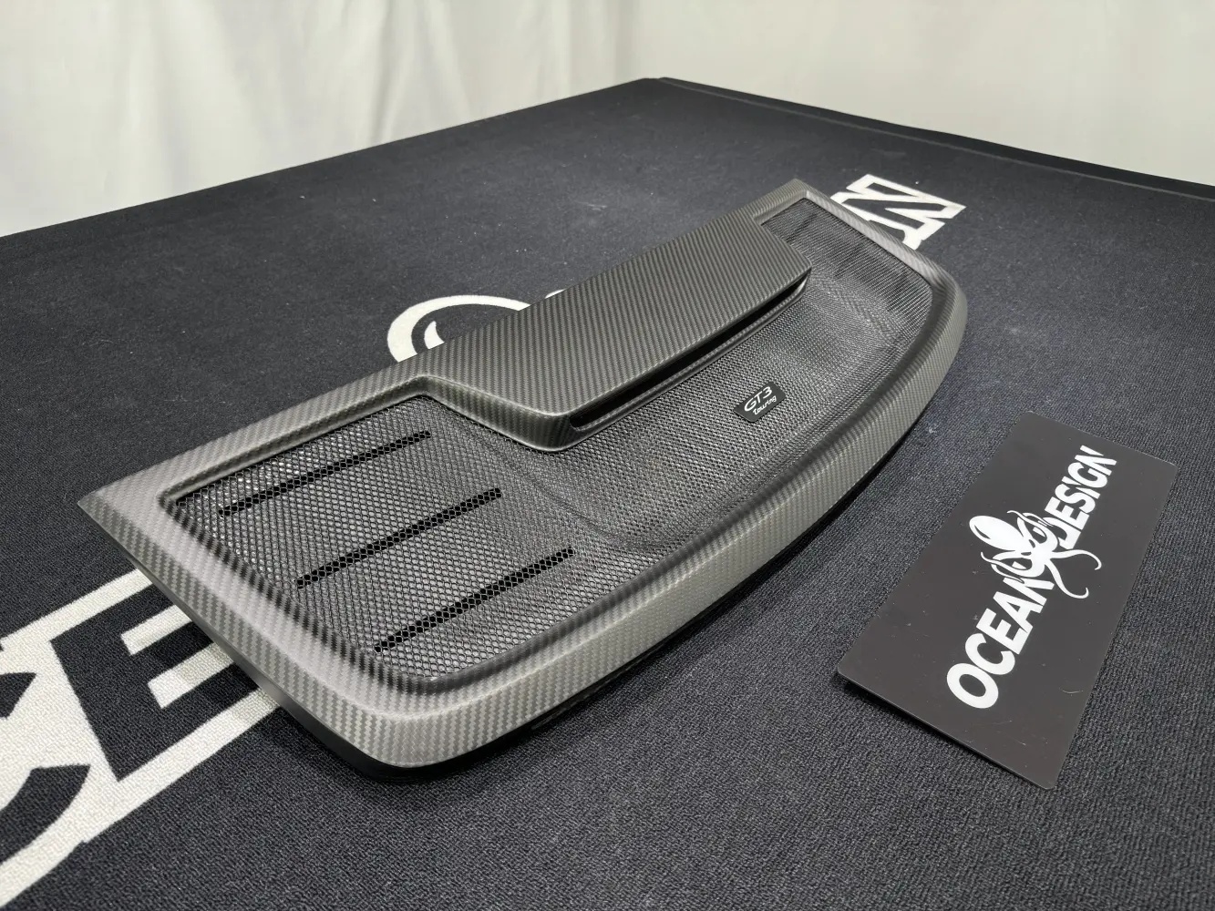 Porsche 992.1/992.2 Wagon Hood – Upgrade to 992.2 GT3 Style Dry Carbon Fiber