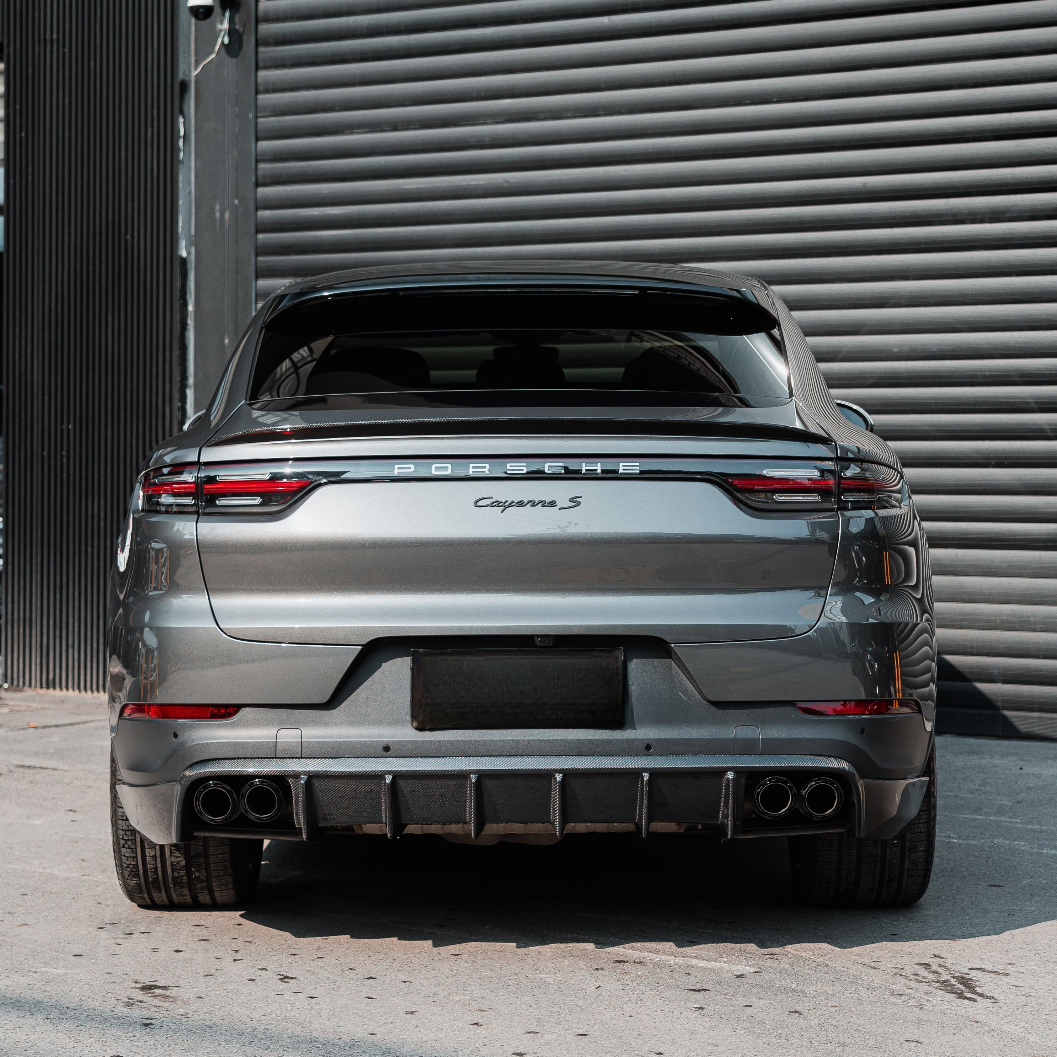 2018-2023 Porsche Cayenne 9Y0.1 Rear Diffuser Dry Carbon Fiber OD Style Bodykit