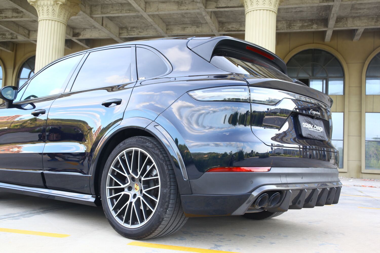 2018-2023 Porsche Cayenne 9Y0.1 Rear Diffuser Dry Carbon Fiber OD Style Bodykit