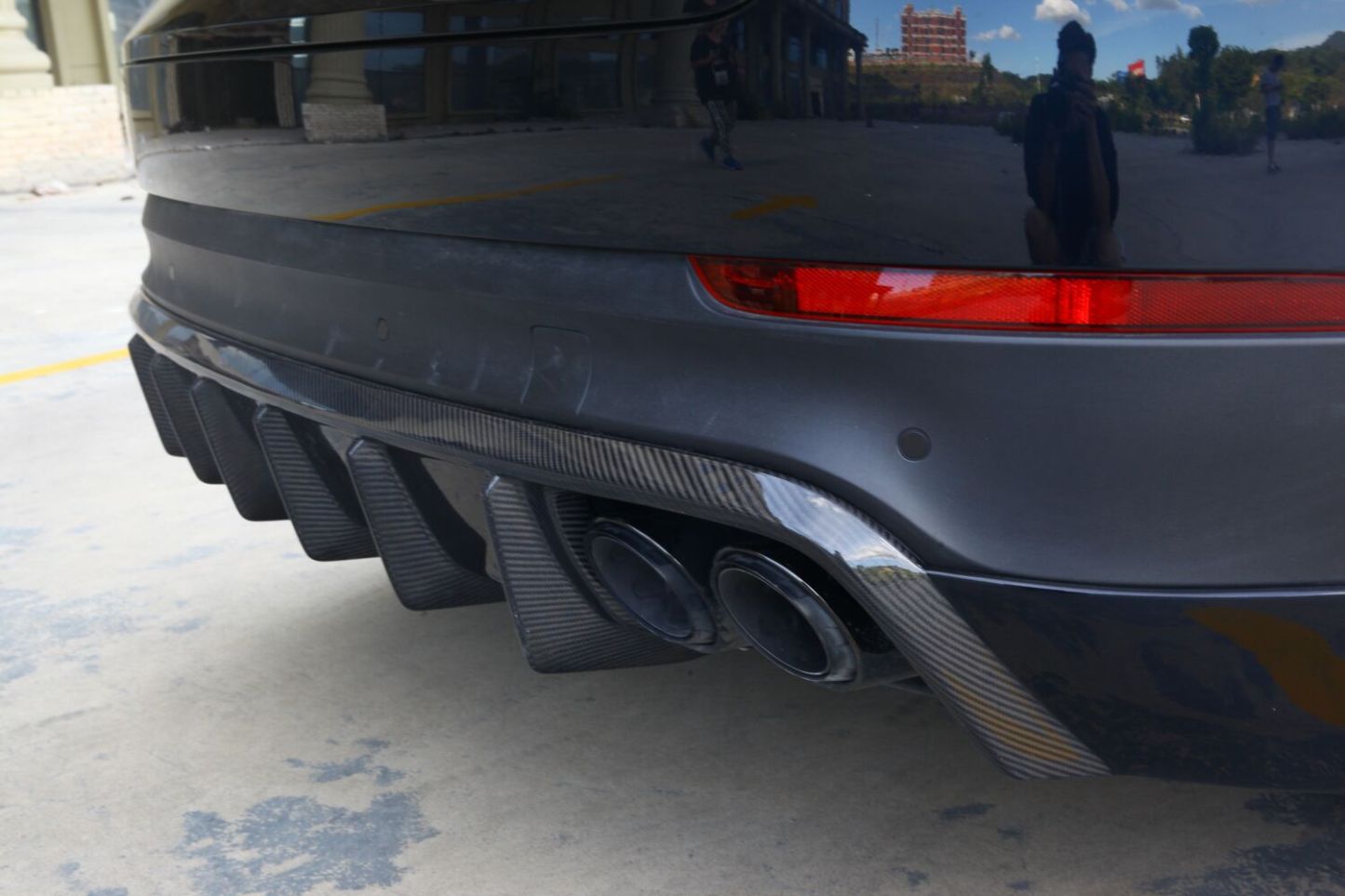 2018-2023 Porsche Cayenne 9Y0.1 Rear Diffuser Dry Carbon Fiber OD Style Bodykit