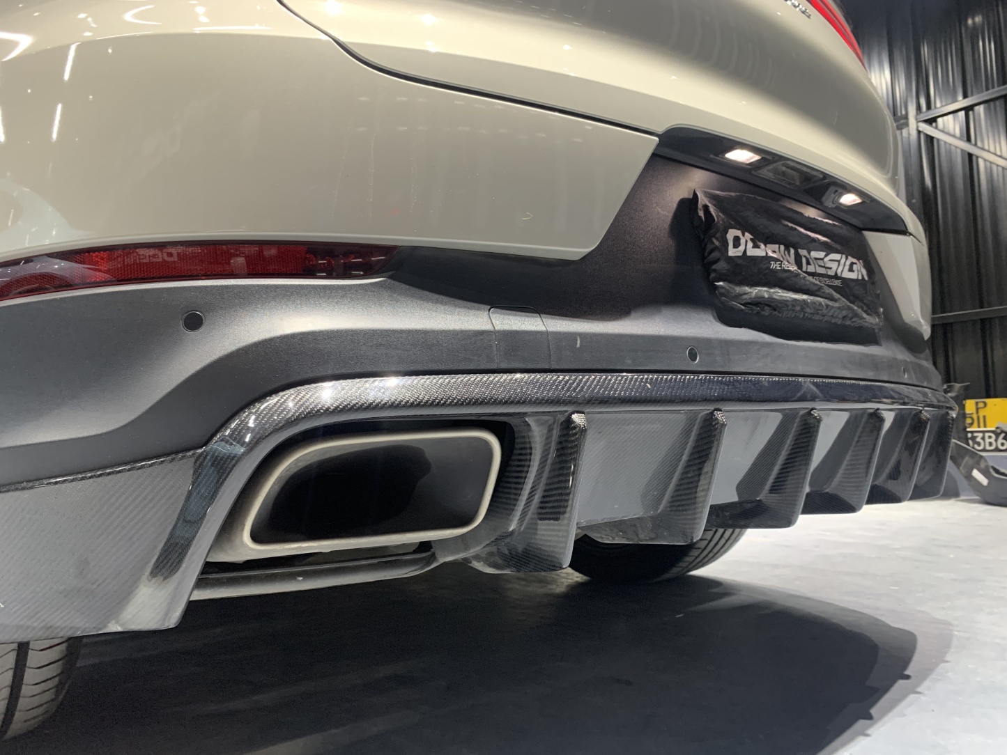 2018-2023 Porsche Cayenne 9Y0.1 Rear Diffuser Dry Carbon Fiber OD Style Bodykit
