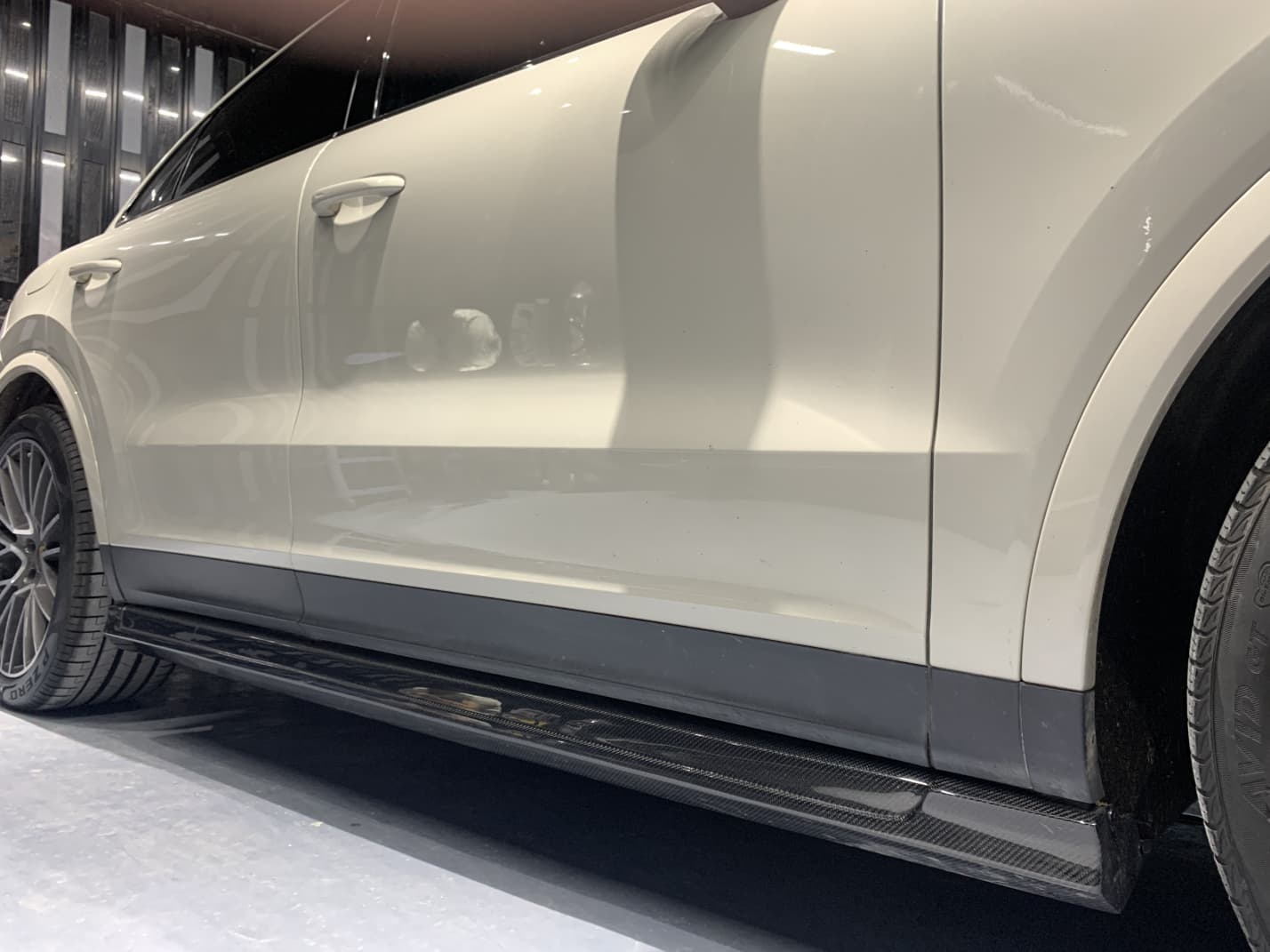 2018-2023 Porsche Cayenne 9Y0.1 Side Skirts Dry Carbon Fiber OD Style Bodykit