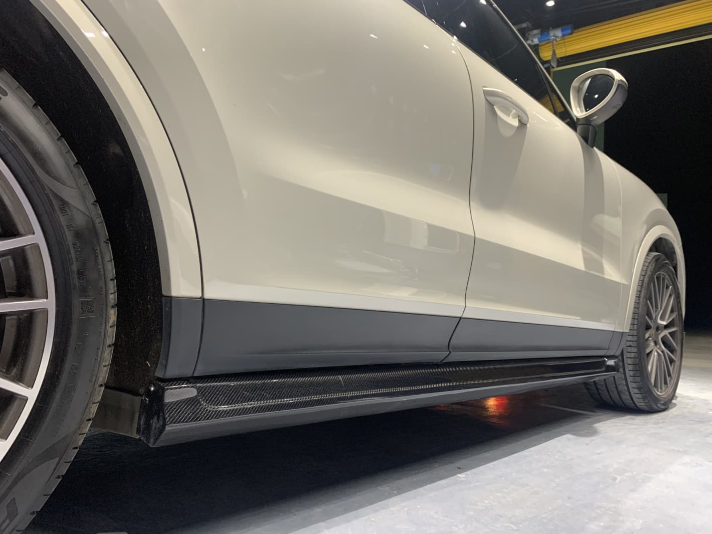 2018-2023 Porsche Cayenne 9Y0.1 Side Skirts Dry Carbon Fiber OD Style Bodykit