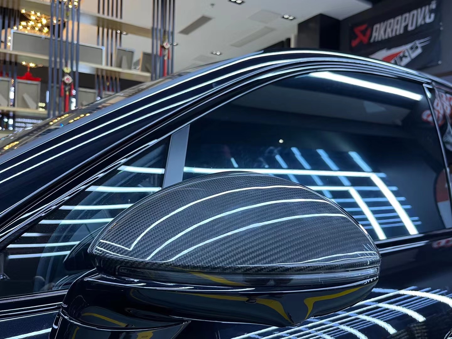 Porsche 2024 All Cayenne Wing Mirrors Housing Dry Carbon Fiber Ocean Design Style Bodykit