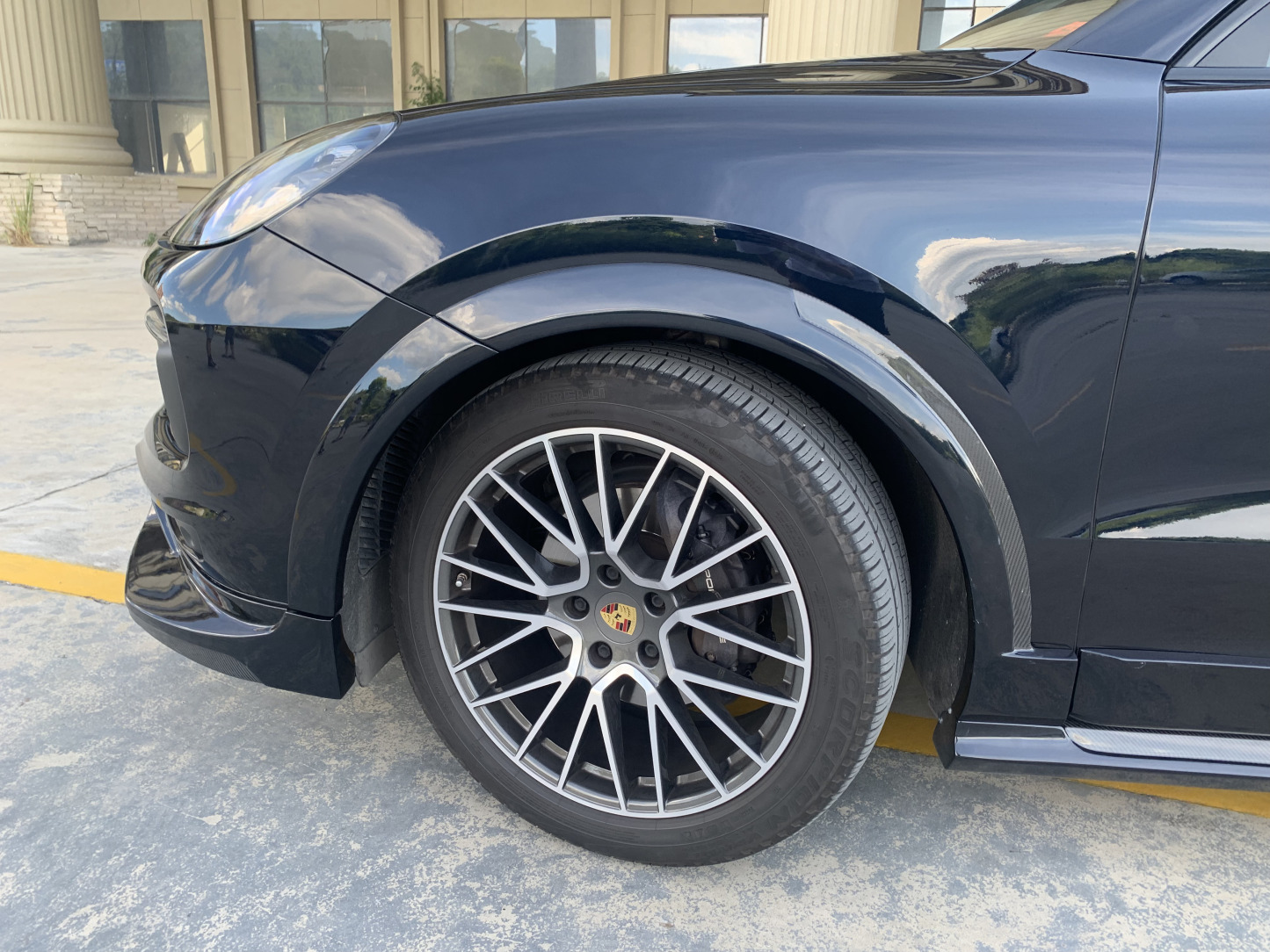 2018-2023 Porsche Cayenne 9Y0.1 OD Style Wheel Arch Trims with Outer Door Panels Dry Carbon
