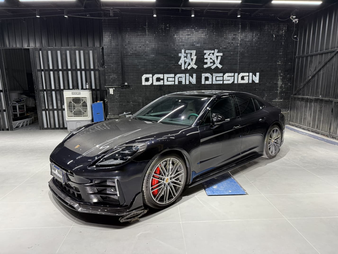 Porsche 2024 Panamera 976 Front Fenders Dry Carbon Fiber Ocean Design Style Bodykit